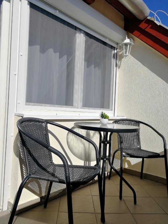 Blue Apartman Lägenhet Makó Exteriör bild